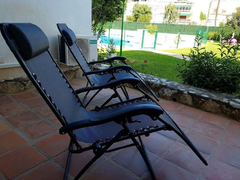 Beautiful Apartment In La Carihuela, Torremolinos Exteriör bild